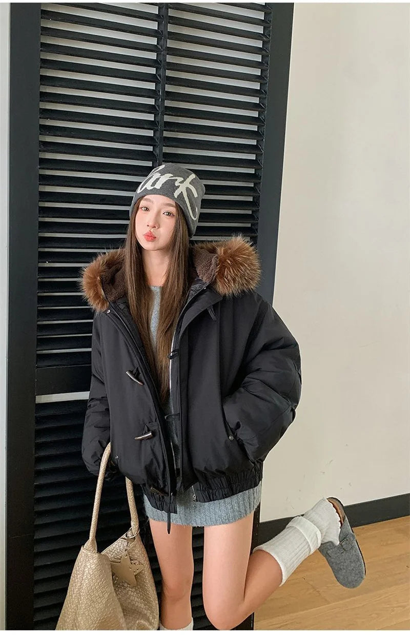 Warm Down jacket Ladies Pai Overcome Winter 2025 New Cotton Padded Coat Women Parkas Horn Hooded Outcoat Big fur collar Overcoat