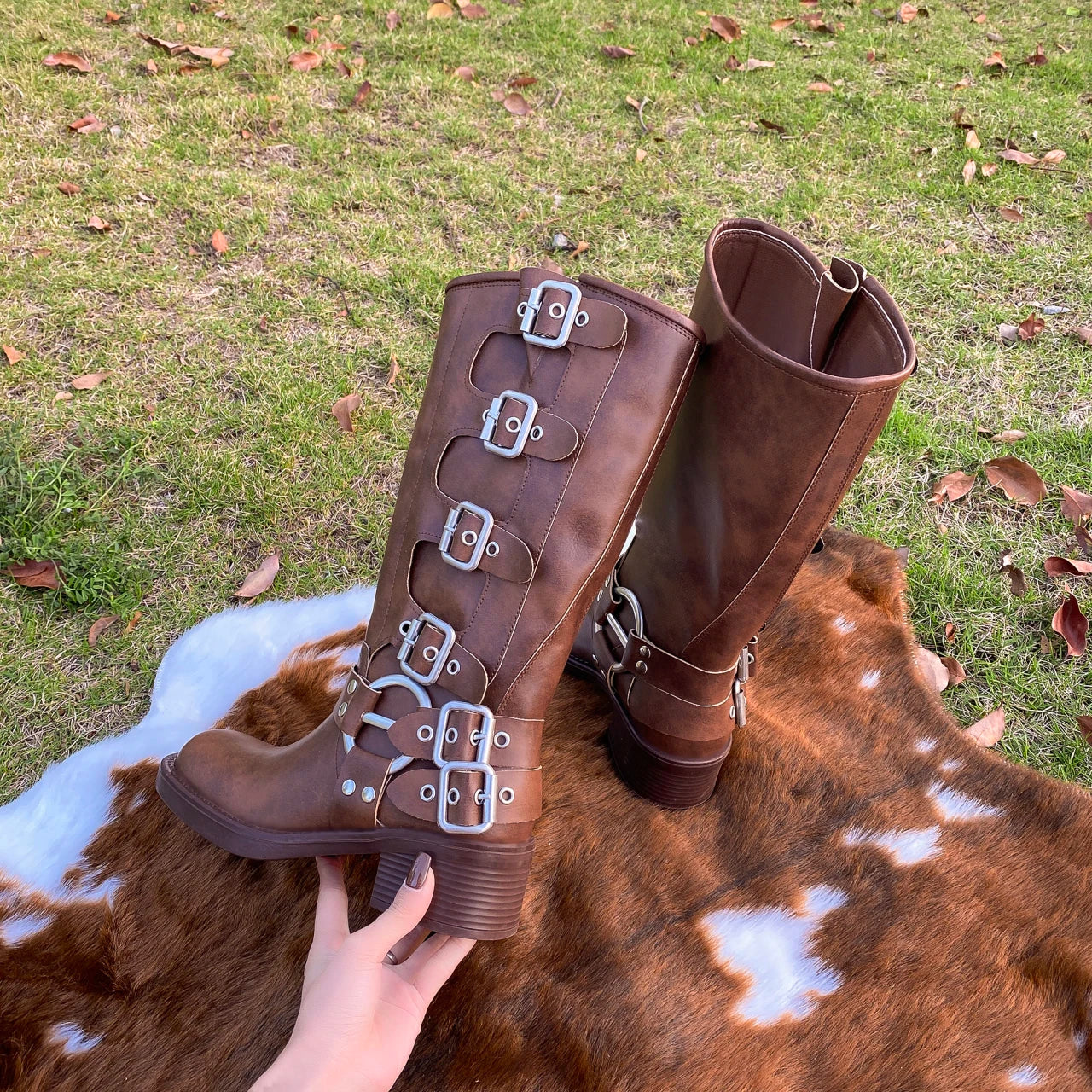 Winter Women Fashion Boots Outdoor Comfort walking shoes Embroidery Brown Leather Boots Deep High Tube female Casual shoe Botas