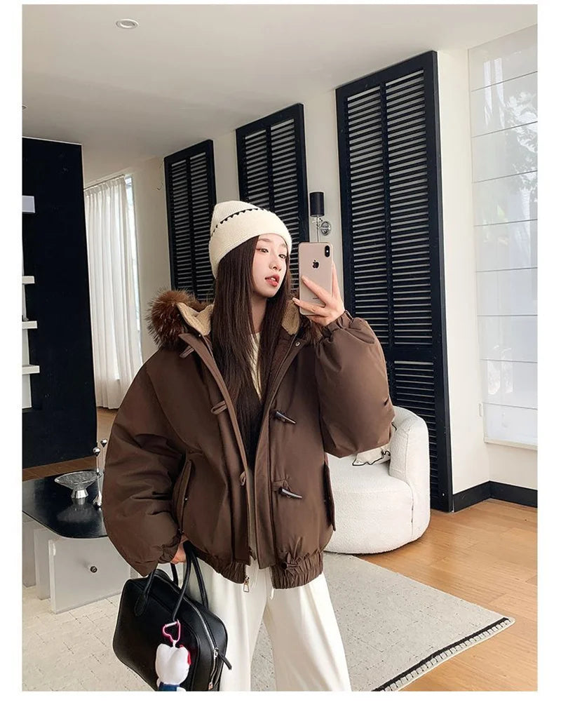 Warm Down jacket Ladies Pai Overcome Winter 2025 New Cotton Padded Coat Women Parkas Horn Hooded Outcoat Big fur collar Overcoat