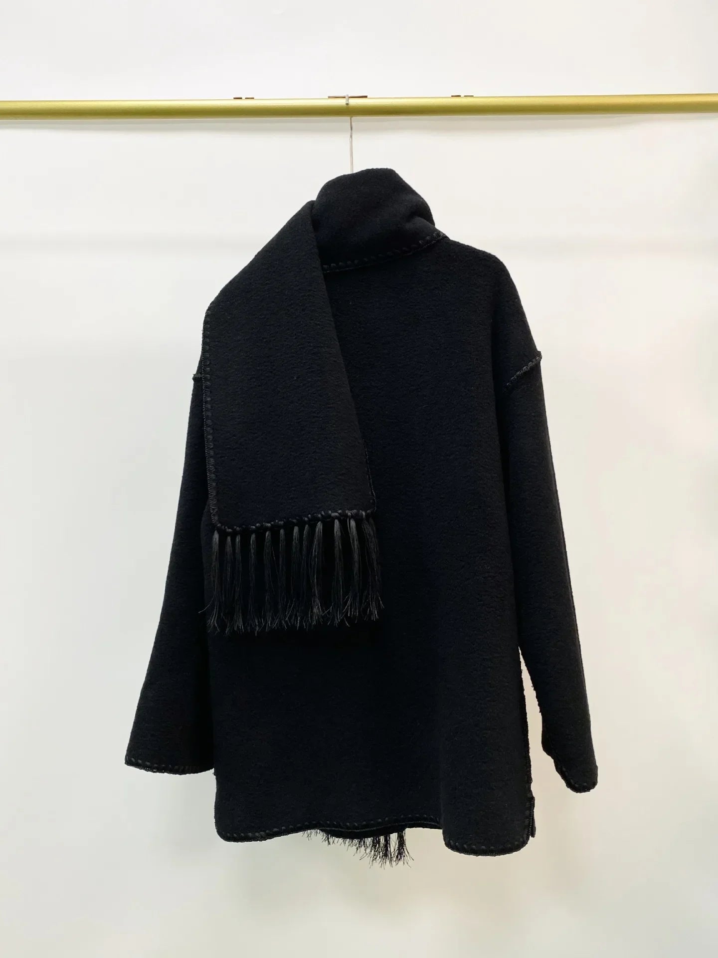 Winter Woolen Jacket New Contrast Color Embroidery Scarf Coats for Women