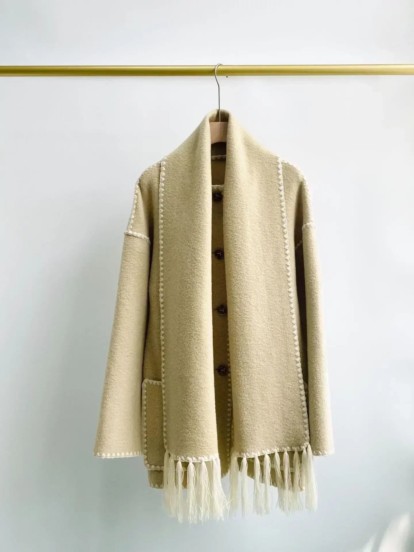 Winter Woolen Jacket New Contrast Color Embroidery Scarf Coats for Women