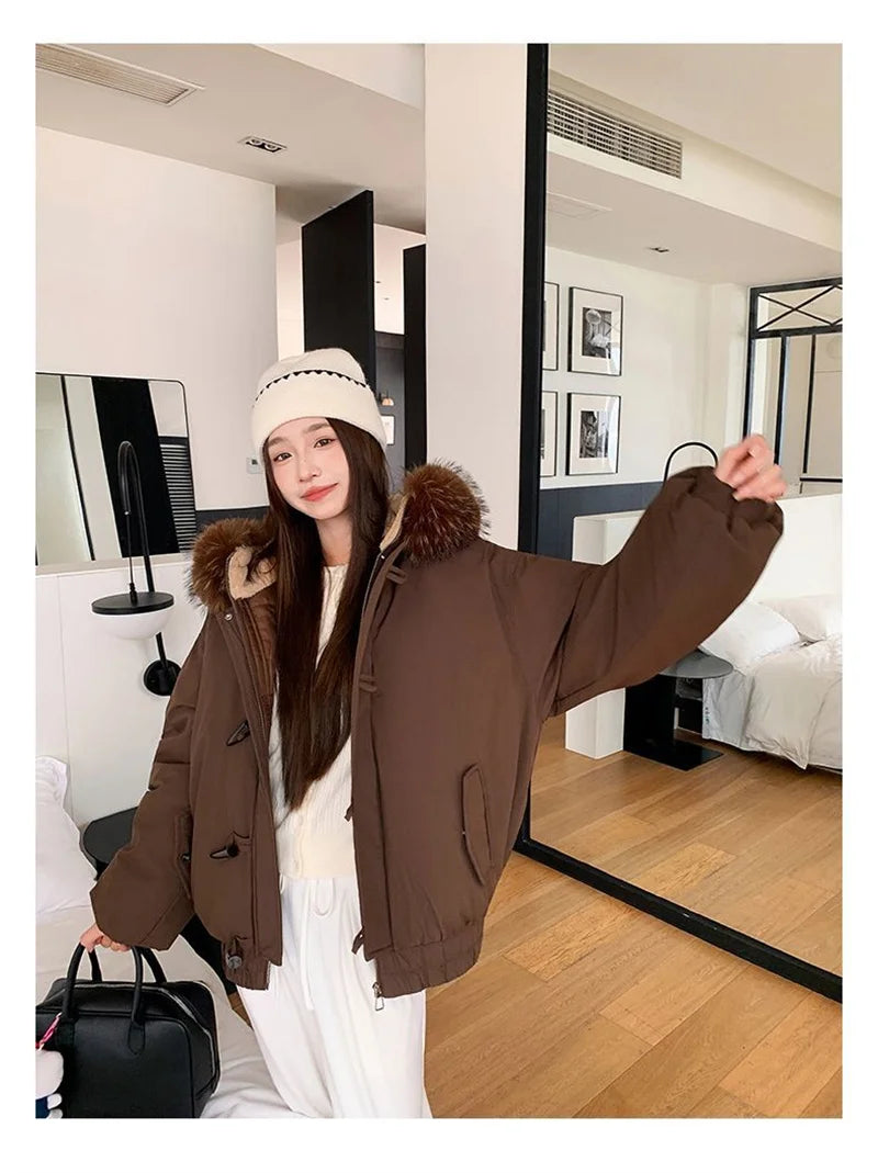 Warm Down jacket Ladies Pai Overcome Winter 2025 New Cotton Padded Coat Women Parkas Horn Hooded Outcoat Big fur collar Overcoat