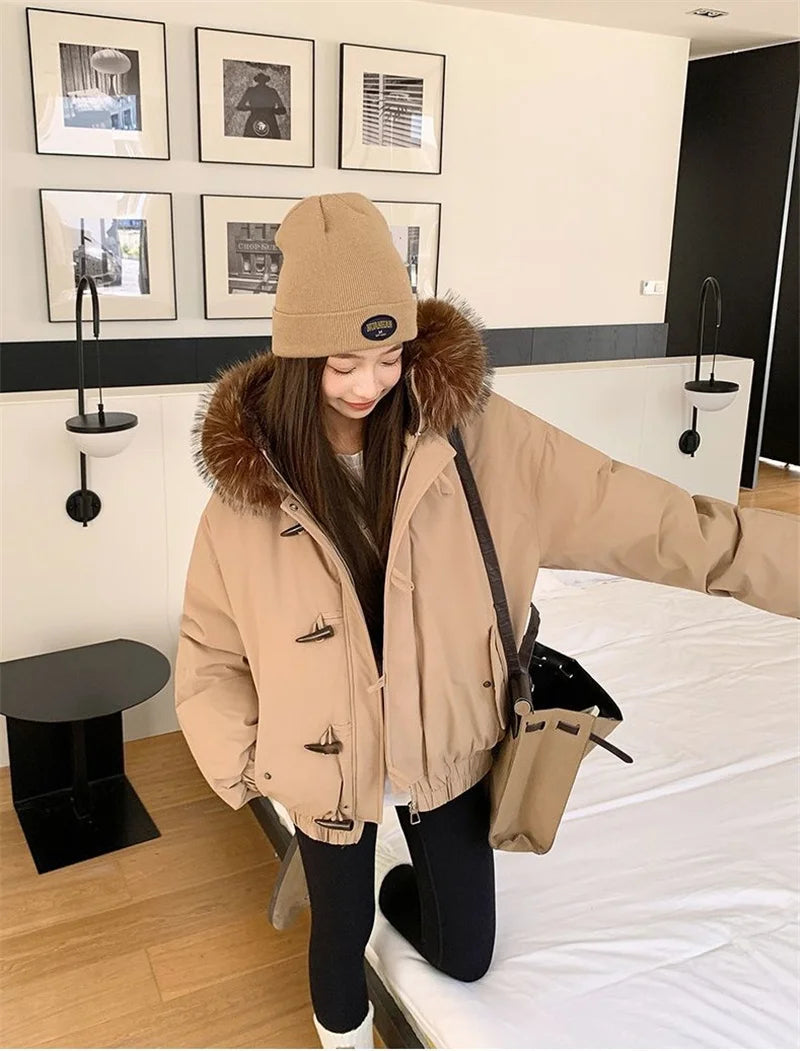 Warm Down jacket Ladies Pai Overcome Winter 2025 New Cotton Padded Coat Women Parkas Horn Hooded Outcoat Big fur collar Overcoat