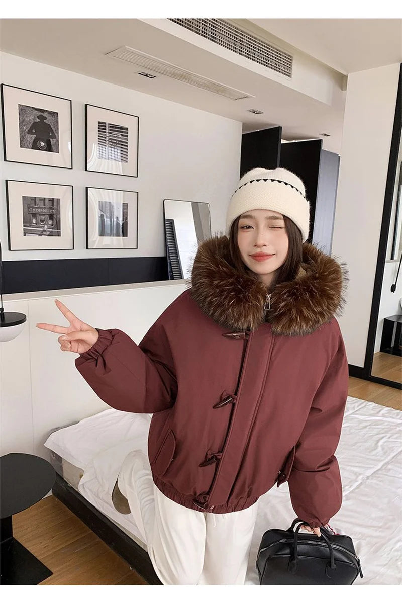 Warm Down jacket Ladies Pai Overcome Winter 2025 New Cotton Padded Coat Women Parkas Horn Hooded Outcoat Big fur collar Overcoat