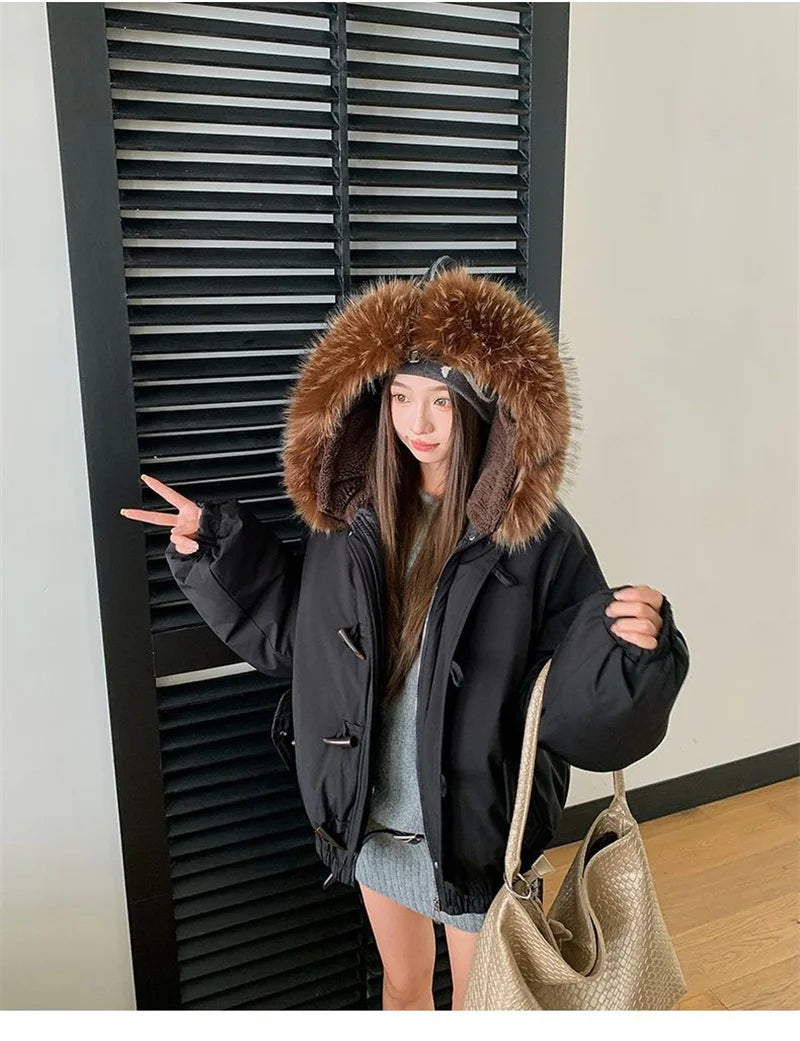 Warm Down jacket Ladies Pai Overcome Winter 2025 New Cotton Padded Coat Women Parkas Horn Hooded Outcoat Big fur collar Overcoat