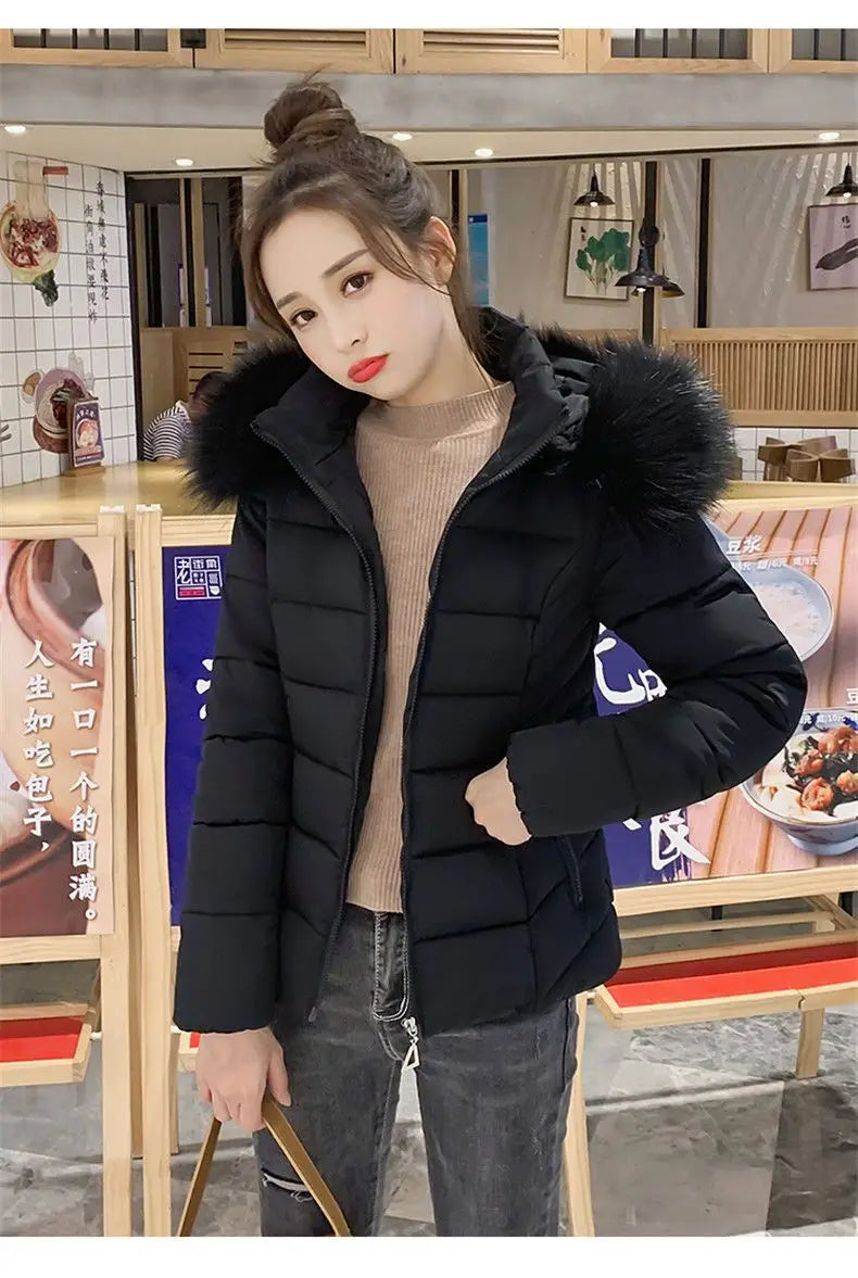 Fashion Winter Jacket Women 2025 New Korean Big Fur Collar Hooded Thick Down Parkas Female Short Coat Slim Warm Outerwear R047