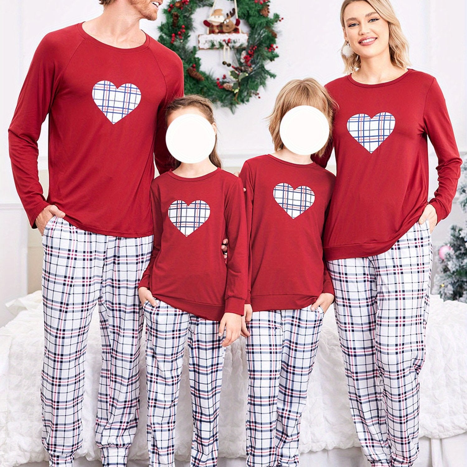 Christmas Pajamas For Family Matching Sets Xmas Soft Holiday Sleepwear Women's Lounge Sets Soft Cozy Party Women Vacation Festival Home Wear Nightwear Festive Sleeepwear Seasonal Loungewear Comfy Sets Holiday Gift Ideas Winte