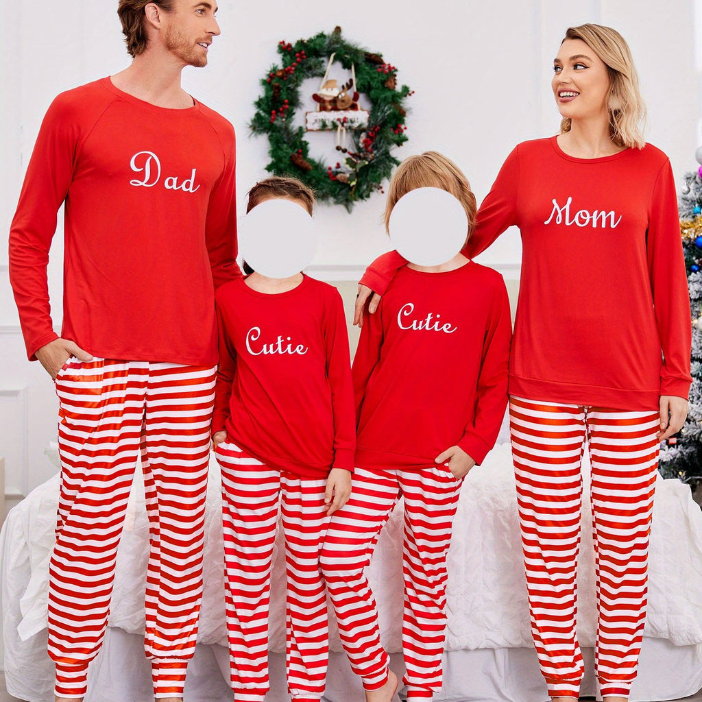 Christmas Pajamas For Family Matching Sets Xmas Soft Holiday Sleepwear Women's Lounge Sets Soft Cozy Party Women Vacation Festival Home Wear Nightwear Festive Sleeepwear Seasonal Loungewear Comfy Sets Holiday Gift Ideas Winte
